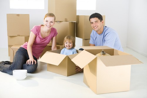 Removal truck hire for home and business moves in Uxbridge