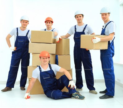 Careful house removals in a Uxbridge residential street